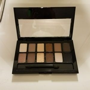 Maybelline makeup palette